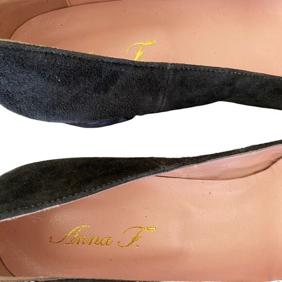 Anna F. Gray Suede Round Toe Velvet Block Heels size 40 US 10 Designer Luxury - Picture 3 of 10
